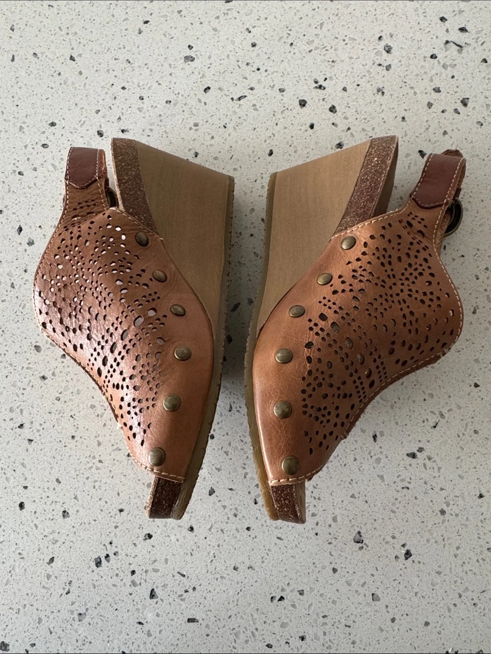 PIKOLINOS Brown Perforated Leather Wedge Sandals Boho Casual Comfortable Size 36